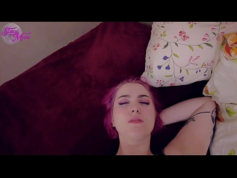 ❤️ Nwa klas ya Slutty jụrụ ka ya na ya wụ OBG, yabụ anyị kpagburu onwe anyị na-enweghị condom Anal video ☑